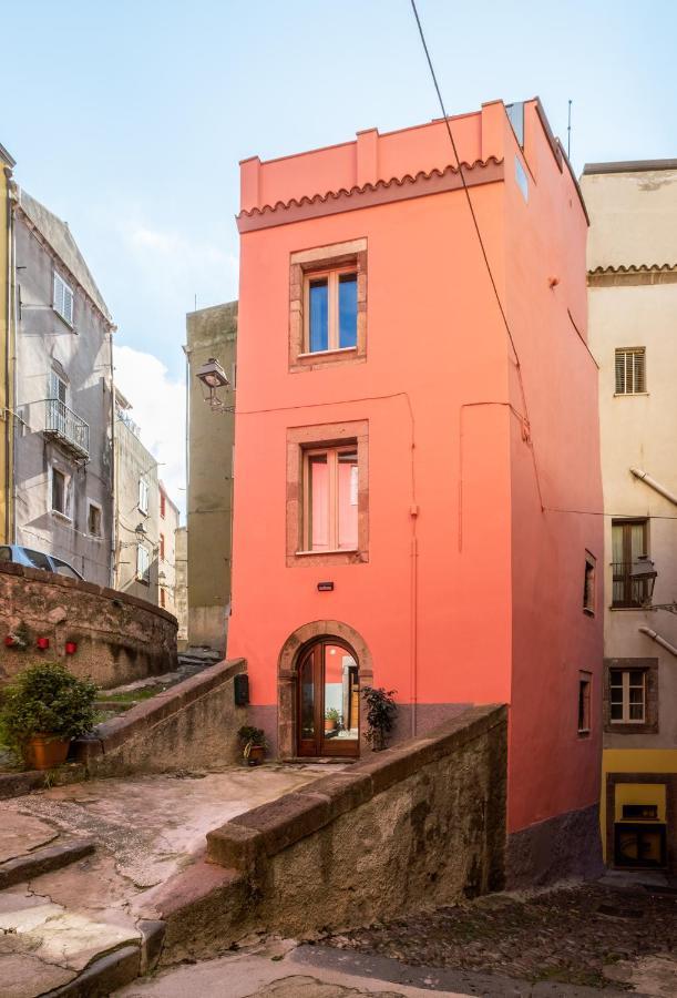 Dimora Sant'Ignazio Guest House Bosa Bagian luar foto