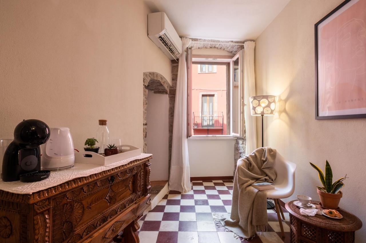 Dimora Sant'Ignazio Guest House Bosa Bagian luar foto